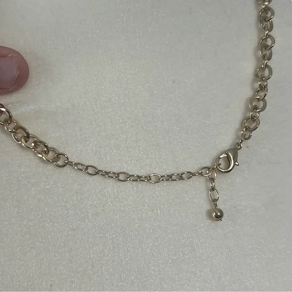 Multicolored necklace bib style - Picture 3 of 3